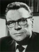 Earl Nightingale photo